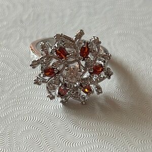 Vintage Elegant 925 Sterling Silver and Orange Red Crystal Gemstone Ring size 10